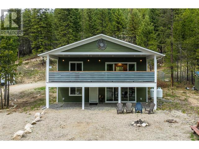 4820 33 Hwy, House detached with 5 bedrooms, 2 bathrooms and 6 parking in Kootenay Boundary E BC | Image 77