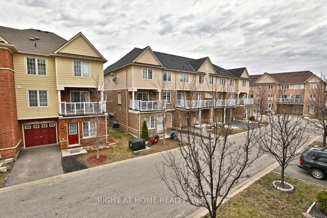 84 - 620 Ferguson Dr, House attached with 2 bedrooms, 2 bathrooms and 2 parking in Milton ON | Image 11