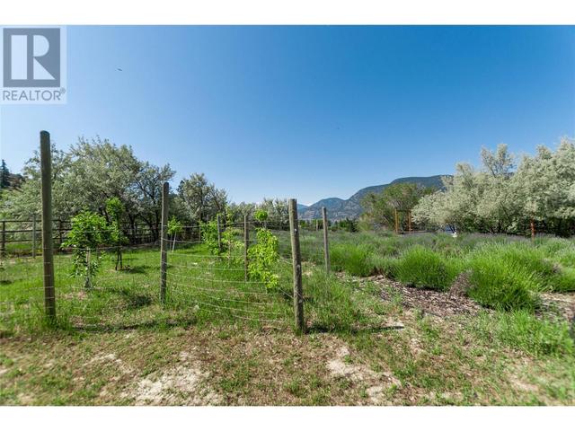 3575 Valleyview Rd, House detached with 4 bedrooms, 0 bathrooms and 9 parking in Penticton BC | Image 43