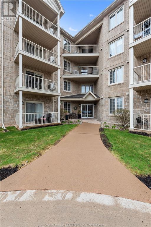 312 - 65 Diamond Head Crt, Condo with 2 bedrooms, 1 bathrooms and null parking in Moncton NB | Image 4