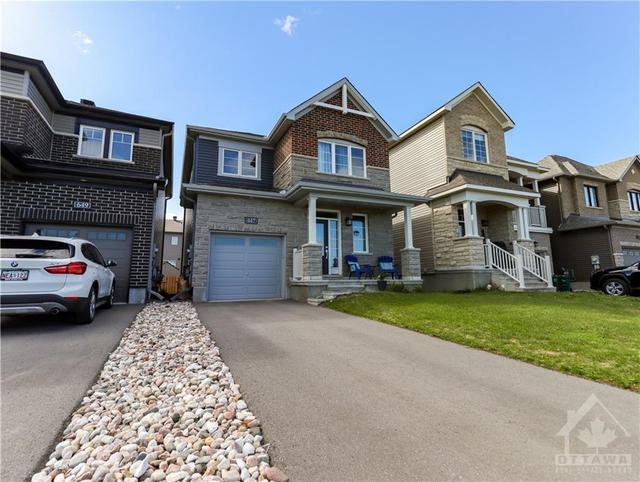 647 Jerome Jodoin Drive, House detached with 3 bedrooms, 3 bathrooms and 3 parking in Ottawa ON | Image 2