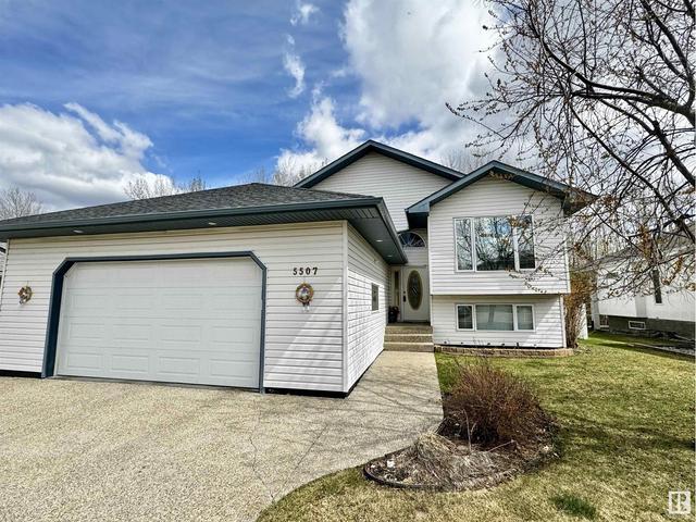 5507 38 St, House detached with 5 bedrooms, 3 bathrooms and null parking in Drayton Valley AB | Image 2