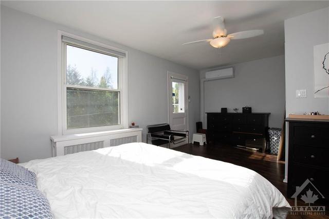 114 Dufferin Rd, House detached with 4 bedrooms, 3 bathrooms and 2 parking in Ottawa ON | Image 21