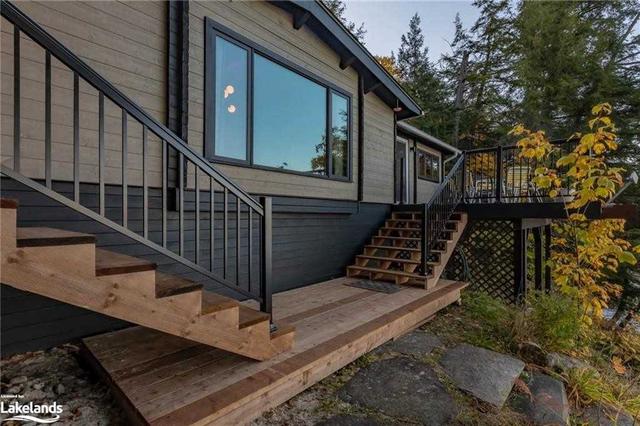 1103 Sugar Bush Rd, House detached with 4 bedrooms, 2 bathrooms and 6 parking in Lake of Bays ON | Image 40