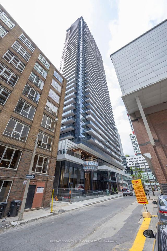 810 - 38 Widmer St, Condo with 1 bedrooms, 1 bathrooms and 0 parking in Toronto ON | Image 12
