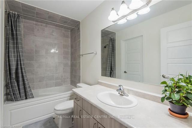 554 Goldenrod Ln, Townhouse with 3 bedrooms, 3 bathrooms and 2 parking in Kitchener ON | Image 17