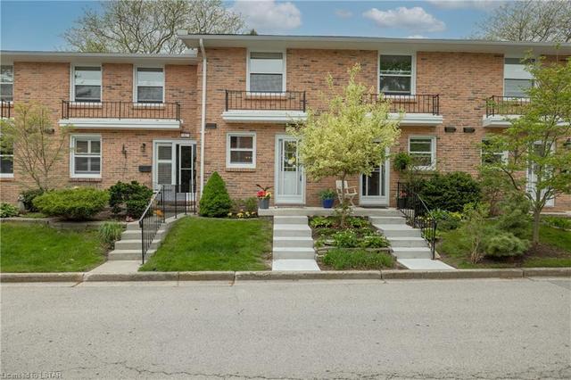 44 - 1385 Commissioners Rd W, House attached with 2 bedrooms, 1 bathrooms and 1 parking in London ON | Image 1