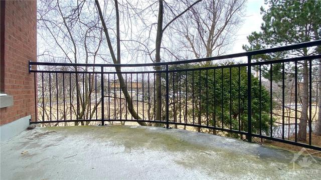 202 - 11 Durham Private, Condo with 2 bedrooms, 2 bathrooms and 1 parking in Ottawa ON | Image 30