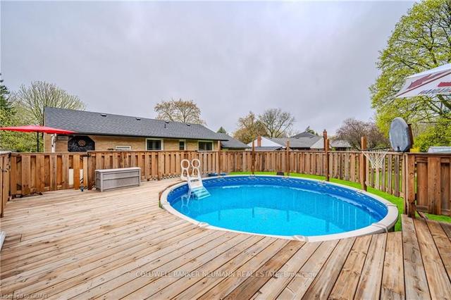 90 Rodney Blvd, House detached with 3 bedrooms, 2 bathrooms and 5 parking in Guelph ON | Image 27