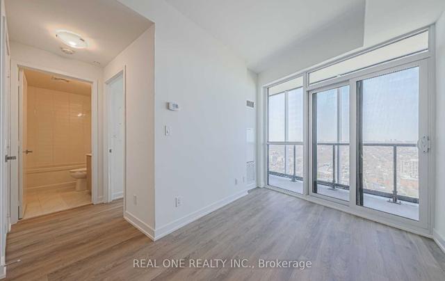 2206 - 50 Ordnance St, Condo with 1 bedrooms, 1 bathrooms and 0 parking in Toronto ON | Image 4