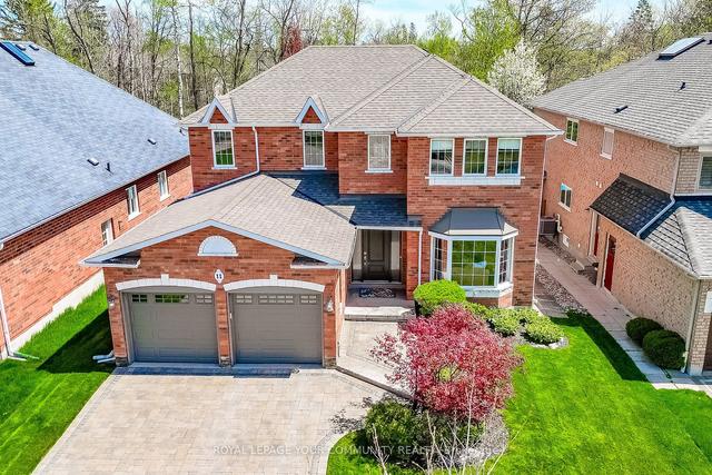 11 Marinucci Ct, House detached with 4 bedrooms, 3 bathrooms and 6 parking in Richmond Hill ON | Image 23