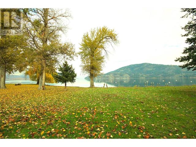 38 Lakeshore Rd, House detached with 2 bedrooms, 1 bathrooms and 5 parking in Vernon BC | Image 14