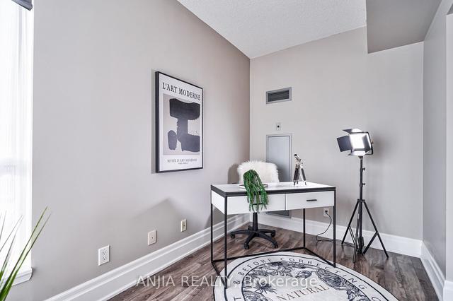 314b - 21 Upper Duke Cres, Condo with 2 bedrooms, 2 bathrooms and 1 parking in Markham ON | Image 19