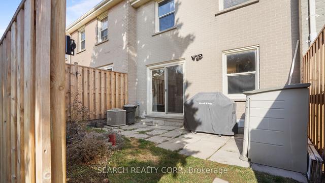 38 - 39 Queenston Dr, Townhouse with 3 bedrooms, 2 bathrooms and 1 parking in Kitchener ON | Image 31
