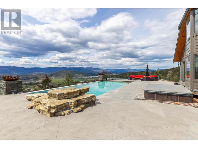 5774 Deadpine Dr, House detached with 6 bedrooms, 5 bathrooms and 3 parking in Central Okanagan BC | Image 47