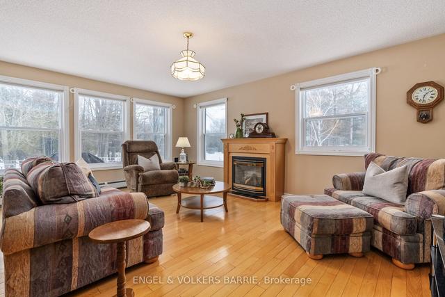 1 Whitetail Dr, House detached with 3 bedrooms, 2 bathrooms and 10 parking in Clearview ON | Image 8
