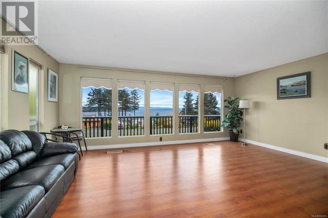 911 Galerno Rd, House detached with 2 bedrooms, 2 bathrooms and 5 parking in Campbell River BC | Image 26