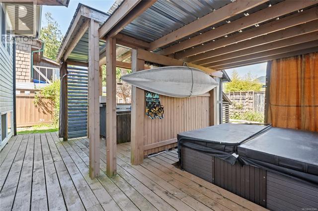 1341 Peninsula Rd, House detached with 4 bedrooms, 3 bathrooms and 1 parking in Ucluelet BC | Image 46