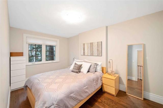 328 St Germain Ave, House semidetached with 3 bedrooms, 2 bathrooms and 2 parking in Toronto ON | Image 9