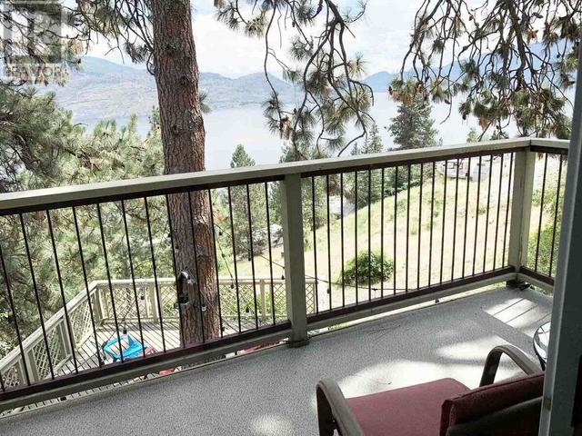 5821 Atkinson Cres, House detached with 5 bedrooms, 4 bathrooms and 6 parking in Peachland BC | Image 13