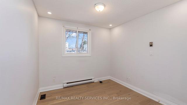 11 - 135 Chalmers St S, Townhouse with 3 bedrooms, 2 bathrooms and 3 parking in Cambridge ON | Image 28