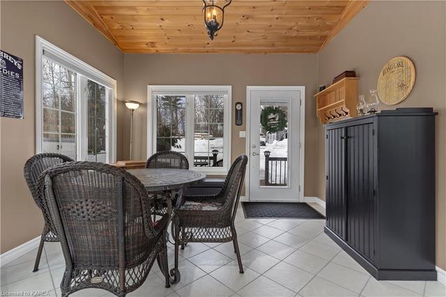 1282 Richmond Lane, House detached with 4 bedrooms, 2 bathrooms and 5 parking in Central Frontenac ON | Image 2