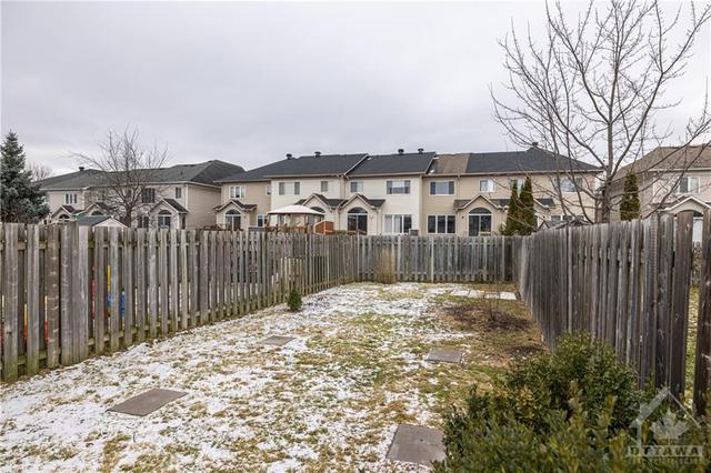 2214 Brockstone Crescent, Townhouse with 3 bedrooms, 3 bathrooms and 4 parking in Ottawa ON | Image 28