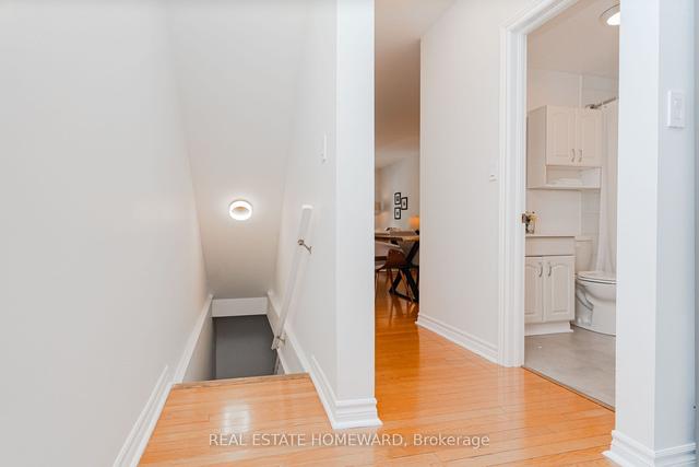 38 Mallon Ave, House semidetached with 2 bedrooms, 3 bathrooms and 0 parking in Toronto ON | Image 4