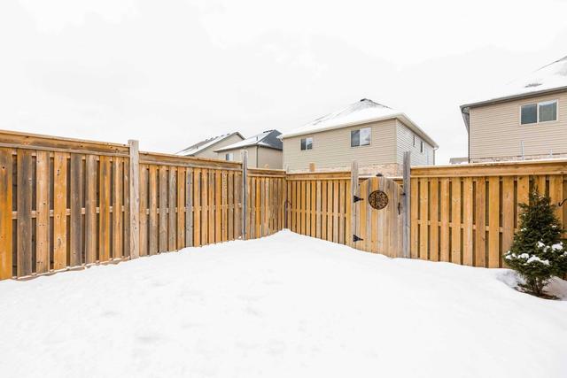 34 Laverty Cres, House attached with 3 bedrooms, 3 bathrooms and 2 parking in Orangeville ON | Image 28