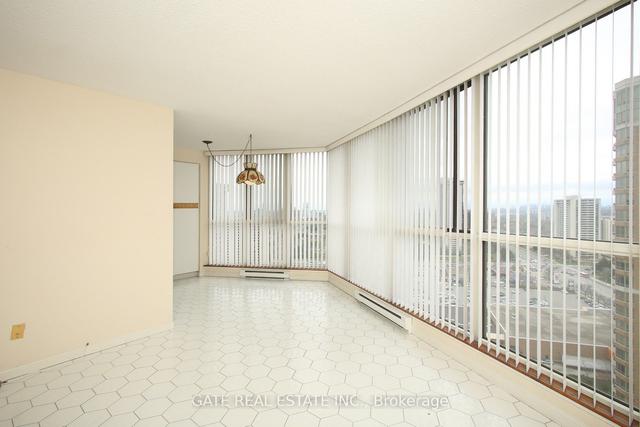 2502 - 85 Skymark Dr, Condo with 1 bedrooms, 2 bathrooms and 1 parking in Toronto ON | Image 3