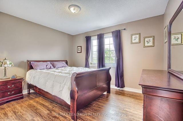 31 Kerfoot Cres, House detached with 3 bedrooms, 4 bathrooms and 4 parking in Georgina ON | Image 15
