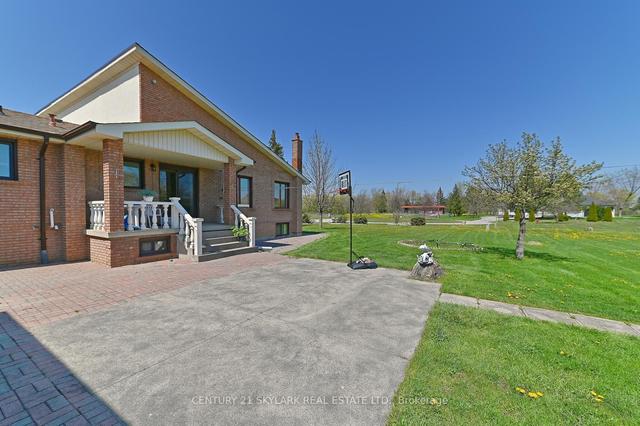 9 Princess Andrea Ct, House detached with 5 bedrooms, 4 bathrooms and 15 parking in Brampton ON | Image 35