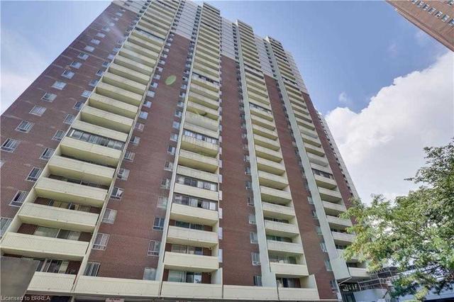 412 - 1 Massey Sq, Condo with 1 bedrooms, 1 bathrooms and 0 parking in Toronto ON | Image 1