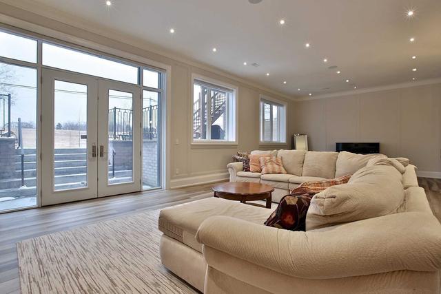 365 Hillcrest Ave, House detached with 4 bedrooms, 7 bathrooms and 6 parking in Toronto ON | Image 11