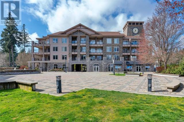 405 - 1335 Bear Mountain Pky, Condo with 2 bedrooms, 2 bathrooms and 1 parking in Langford BC | Image 1