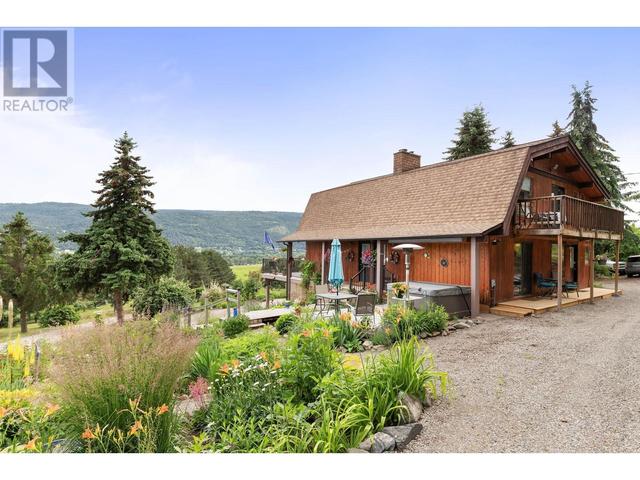 6721 Buchanan Road, House detached with 3 bedrooms, 3 bathrooms and 8 parking in Coldstream BC | Image 6