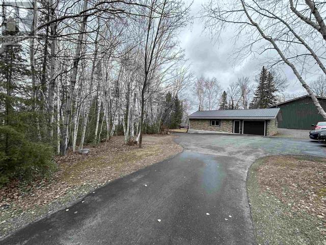 402c Reef Point Rd, House detached with 2 bedrooms, 2 bathrooms and null parking in Rainy River, Unorganized ON | Image 47