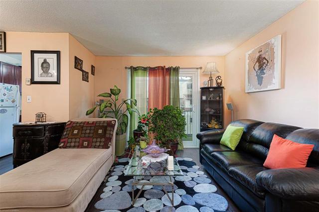 316 - 1010 Pembridge Cres, House attached with 2 bedrooms, 1 bathrooms and 1 parking in Kingston ON | Image 21