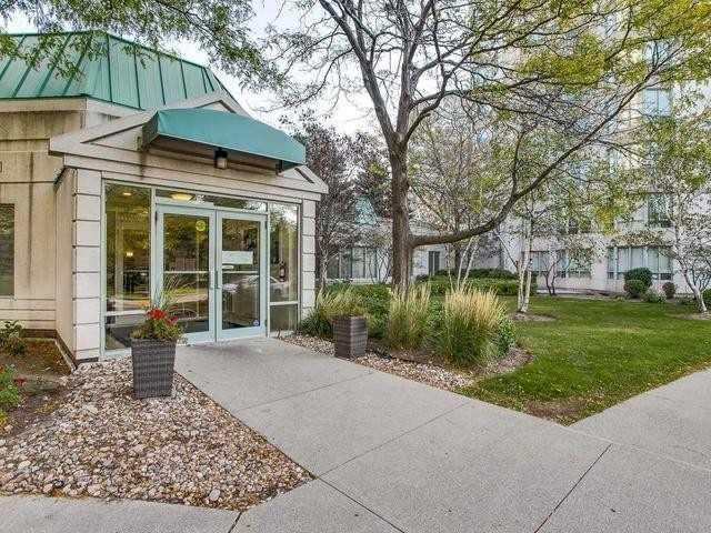 206 - 2628 Mccowan Rd, Condo with 2 bedrooms, 2 bathrooms and 1 parking in Toronto ON | Image 4
