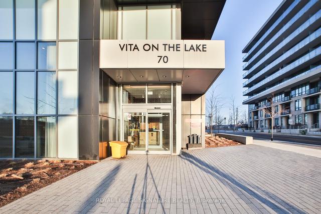 3203 - 70 Annie Craig Dr, Condo with 1 bedrooms, 2 bathrooms and 1 parking in Toronto ON | Image 32