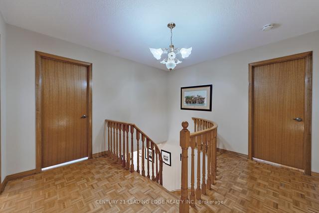 4163 Rayfield Ct, House detached with 4 bedrooms, 4 bathrooms and 4 parking in Mississauga ON | Image 8