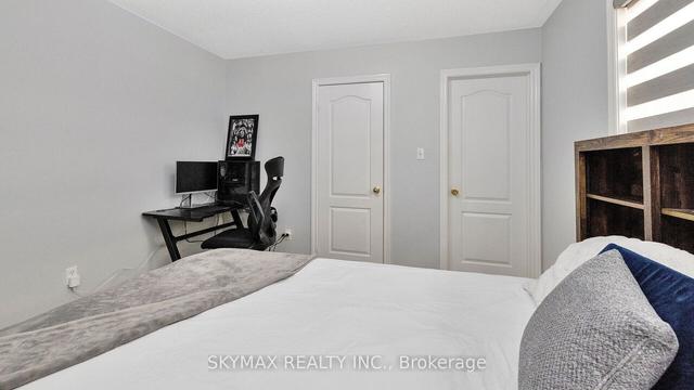 49 Perkins Dr, House detached with 4 bedrooms, 6 bathrooms and 6 parking in Brampton ON | Image 15