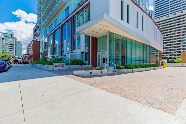 501 - 33 Helendale Ave, Condo with 2 bedrooms, 1 bathrooms and 0 parking in Toronto ON | Image 12