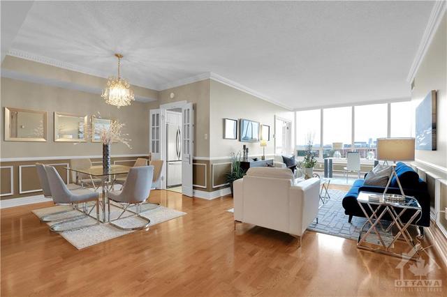 1003 - 1480 Riverside Dr, Condo with 2 bedrooms, 2 bathrooms and 1 parking in Ottawa ON | Image 5