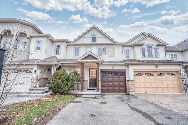 7409 Magistrate Terr, House attached with 3 bedrooms, 2 bathrooms and 3 parking in Mississauga ON | Image 1