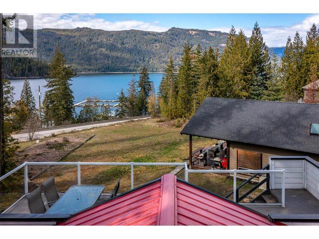 9039 Hummingbird Drive, House detached with 2 bedrooms, 2 bathrooms and 6 parking in Columbia Shuswap E BC | Image 58