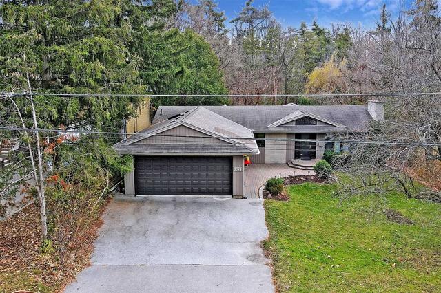 322 Kerrybrook Dr, House detached with 4 bedrooms, 3 bathrooms and 4 parking in Richmond Hill ON | Image 23