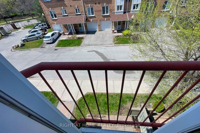 95 - 151 Townsgate Dr, Townhouse with 3 bedrooms, 3 bathrooms and 1 parking in Vaughan ON | Image 9