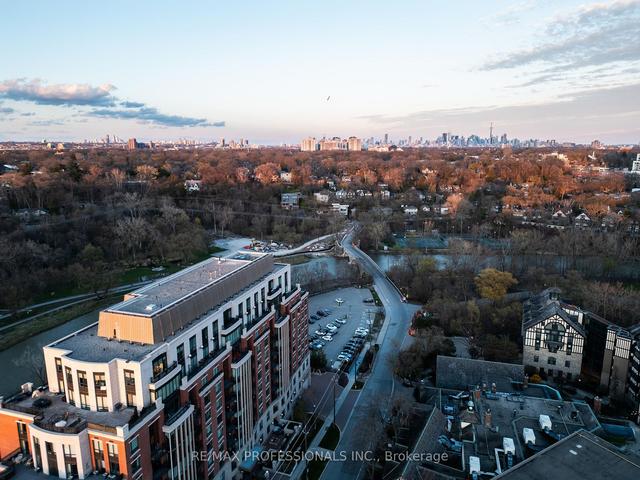 102 - 40 Old Mill Rd, Condo with 2 bedrooms, 2 bathrooms and 1 parking in Toronto ON | Image 26