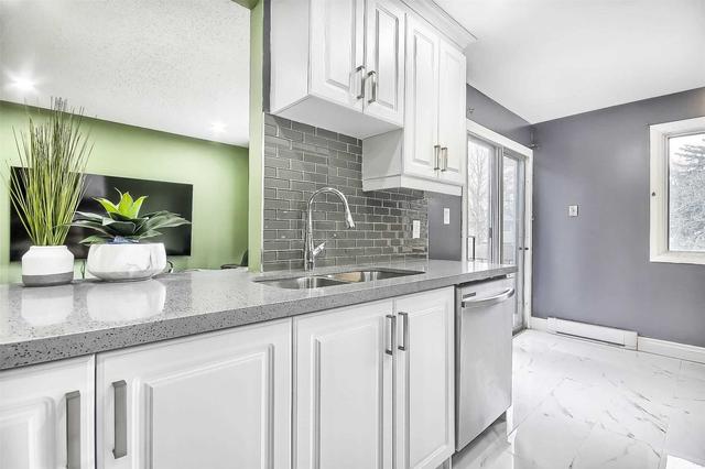 70 - 2701 Aquitaine Ave, Townhouse with 3 bedrooms, 2 bathrooms and 2 parking in Mississauga ON | Image 7